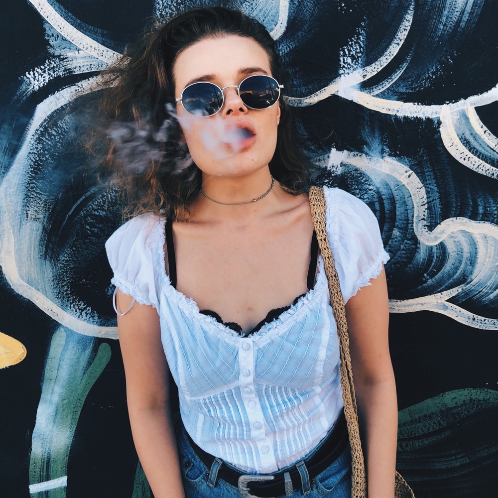 Meet your Posher, EASTCOASTBLAZED